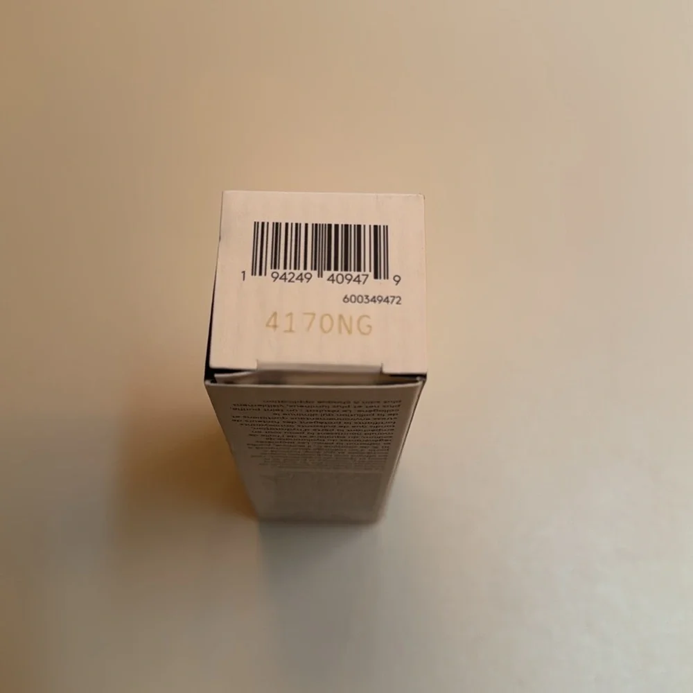 NIB Drunk Elephant C-Luma Hyrdabright Serum